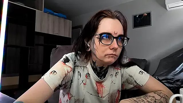 Freechat HighelikeGirl on StripChat