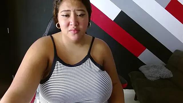 Freechat I_am_yours- on StripChat