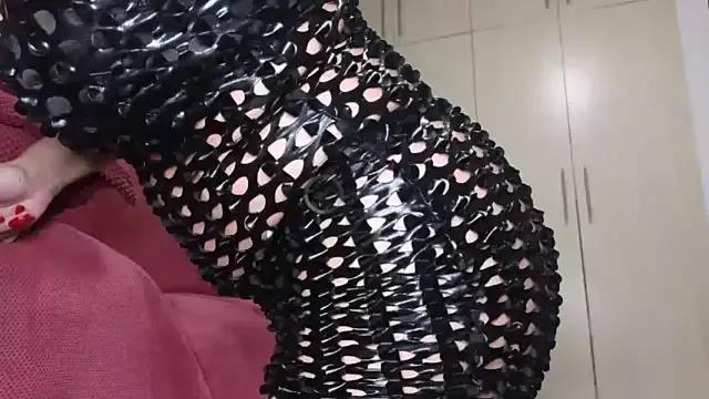 Freechat Ina_HotX on StripChat