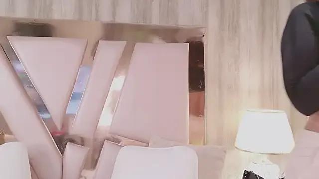 Freechat IrinaVelvet on StripChat