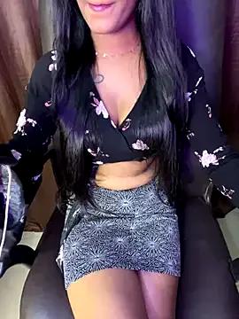 Freechat its_ur_flora on StripChat