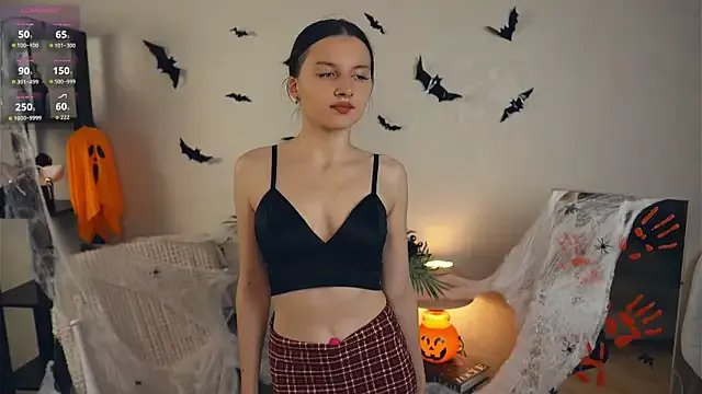 JanellHousen on StripChat