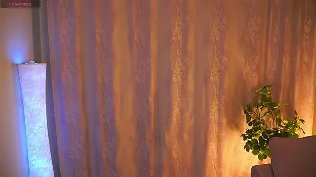 JudeSteuart — sucking my sticky fingers