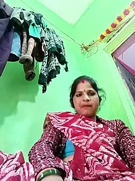 Karishma_cute on StripChat