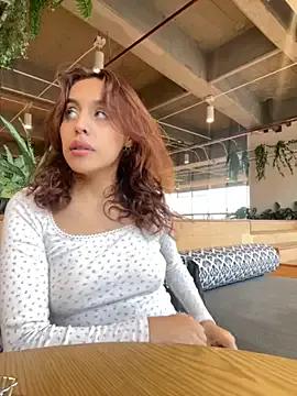 Freechat Katee_Jones on StripChat