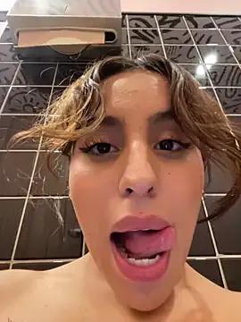 Freechat Katee_Jones on StripChat