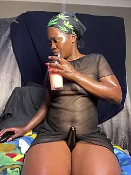 Private Kikie23 on StripChat