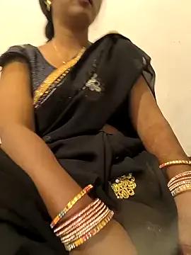 Freechat Kissing_Couple on StripChat