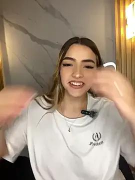 Freechat KYLIE_JONES6 on StripChat