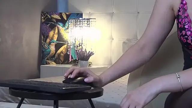 Freechat LadyValeriaXO on StripChat