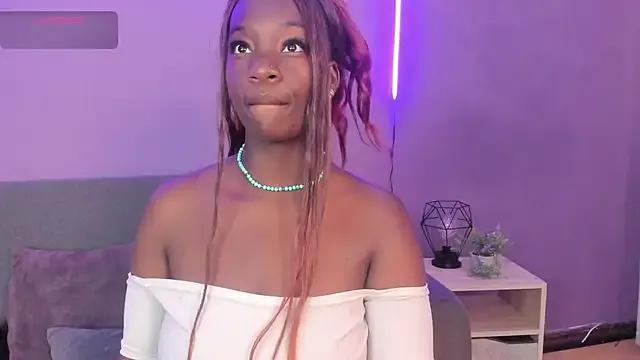 Freechat lanna_bx on StripChat