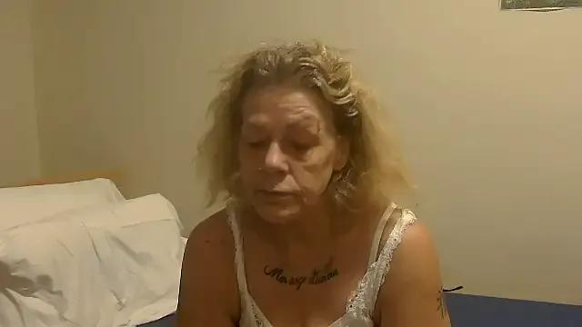 Freechat Latex_shantie on StripChat