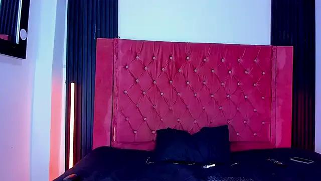 Freechat Latin_Boyss_ on StripChat