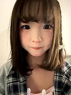 Freechat lelebaybay888 on StripChat