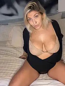 Freechat LittleMissEeve on StripChat