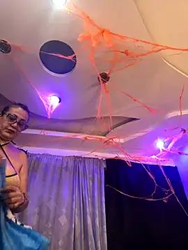 Freechat lonely_shewolf on StripChat