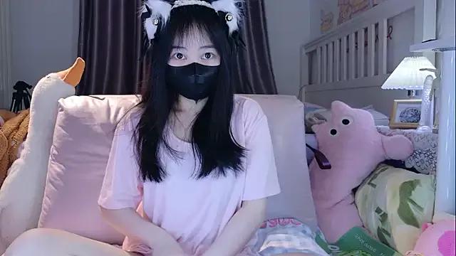 Freechat love-uiui on StripChat