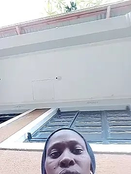 LOVELY-2BERRY on StripChat