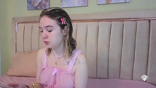 Freechat Lucia_Copper on StripChat