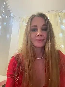 Freechat LucieMack on StripChat