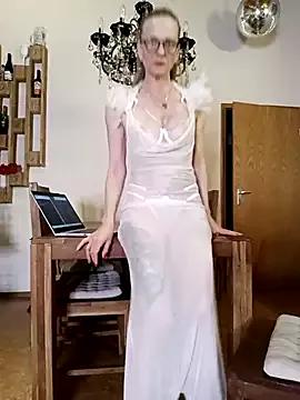 Private LucyLingerie78 on StripChat