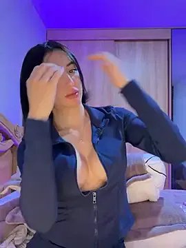 Maddy_Jones — MAKE ME WET