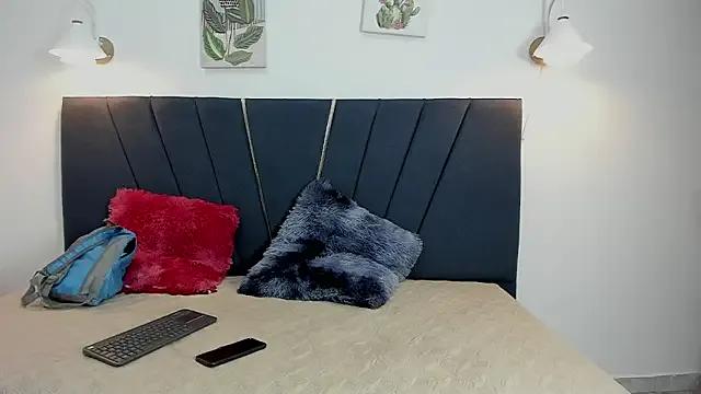 Freechat maicol_cum23 on StripChat