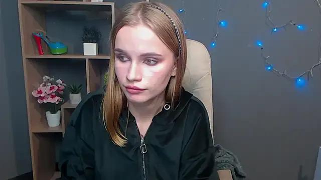 StripChat MargaritaKiss is Freechat MargaritaKiss — New Year's sex photo shoot