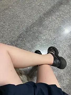 Freechat Meii-meyy on StripChat