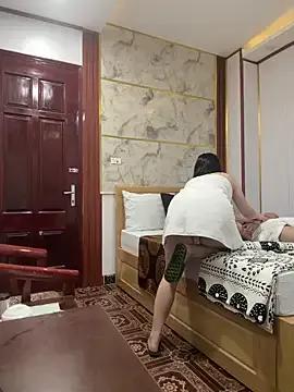 Freechat Meii-meyy on StripChat