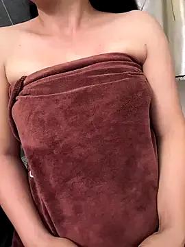 Freechat Meii-meyy on StripChat