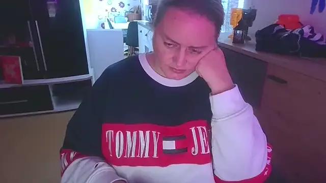 Freechat Meliss_Official9 on StripChat