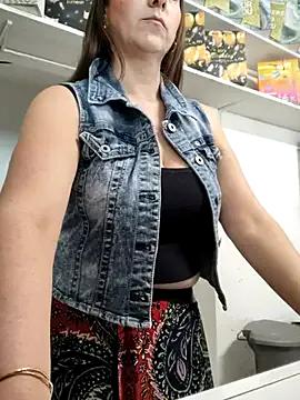 Freechat Mia_Novikov on StripChat