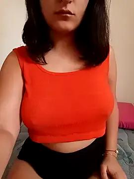 Private miamia21 on StripChat