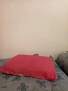 Private miamia21 on StripChat