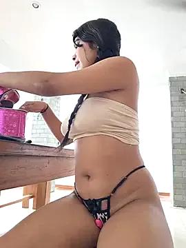 StripChat Michell_em is Freechat Michell_em — 2 Fingers in asshole