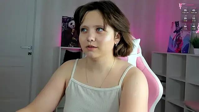 Mila__Cutee — massage boobs undder top