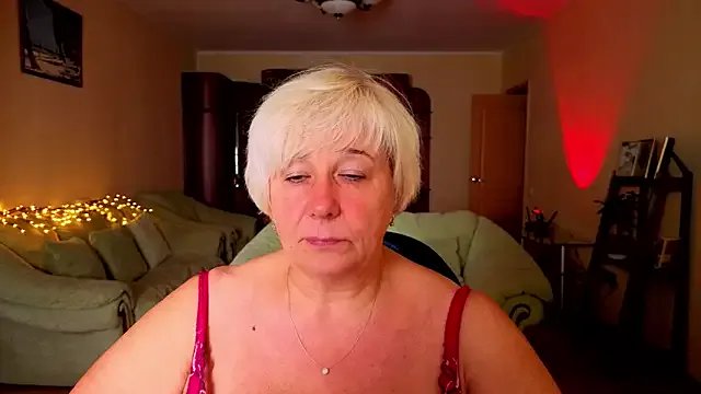 Milana_Milky on StripChat