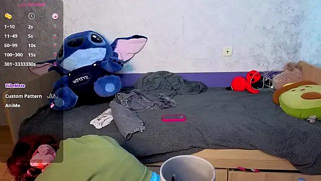 Mini_Lady1 — bouncing tits