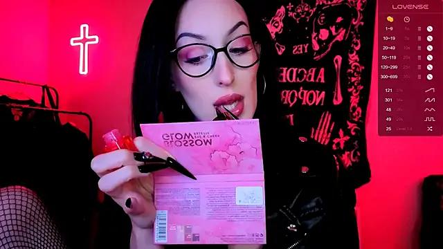 Freechat Miss_Alice__ on StripChat