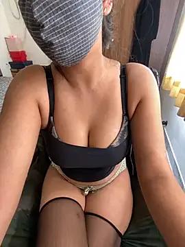 Freechat miss_lina on StripChat