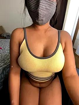 Freechat miss_lina on StripChat