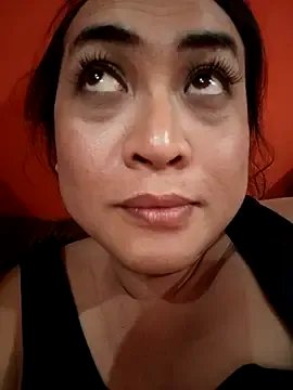 MISS_QUEENDOMCUM_ on StripChat