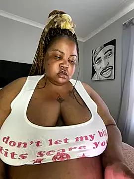 Freechat MissLola27 on StripChat