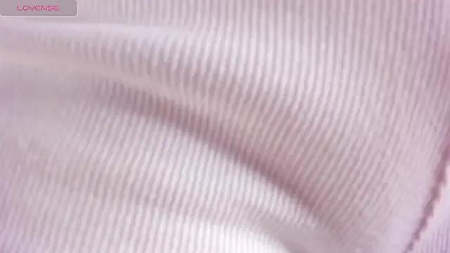 Freechat Miya_Nika on StripChat