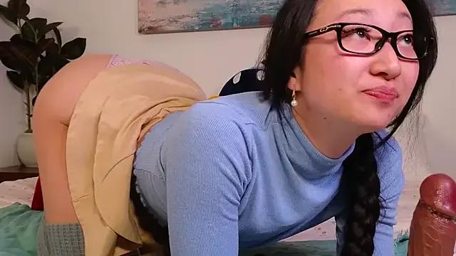 StripChat MySweetSofie is Freechat MySweetSofie — Bend me over and take me :flirt: