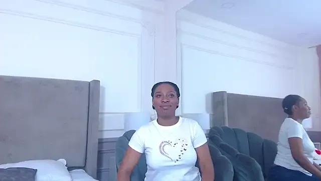 NatashaSilver on StripChat 