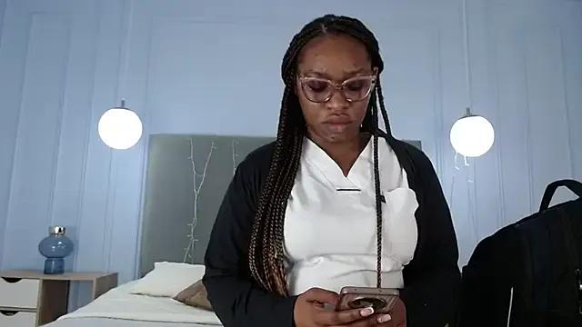 NatashaSilver on StripChat 