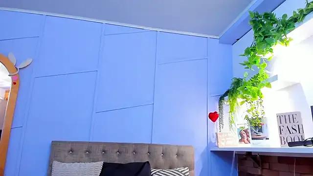 Freechat nathalie_rossel on StripChat