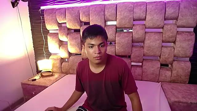 NatyyAlex — TOPLESS + BOUNCE BOOBS 